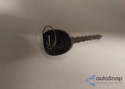 2003 Chevrolet S-10 Ls from USA, damaged, VIN 1GCDT19X338146056